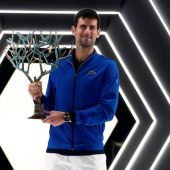 Djokovic suma su quinta copa en París y se queda a un Másters 1.000 de Nadal