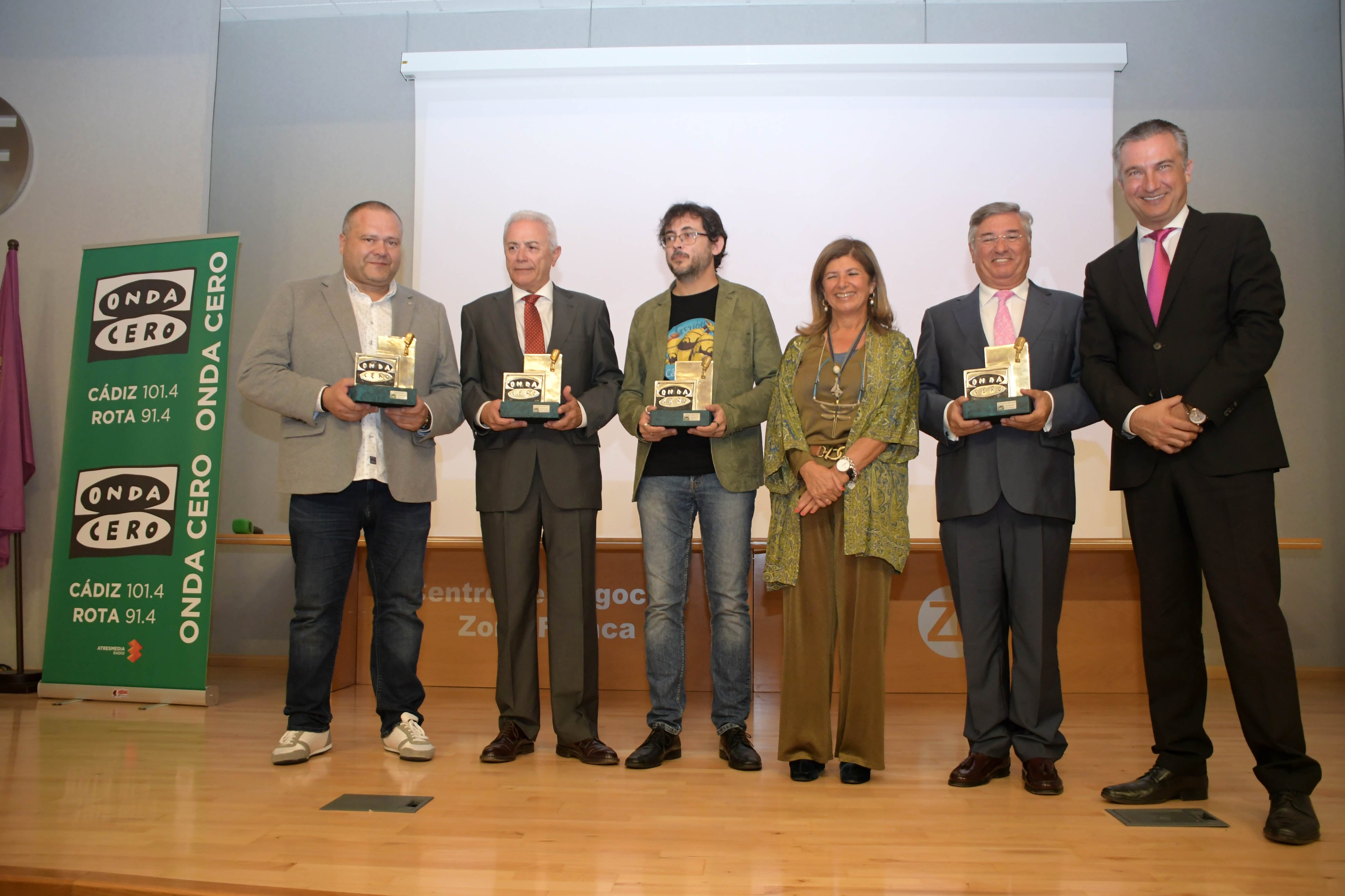 Más de 25 años ensalzando a quienes hacen grande Cádiz Más de 25 años ensalzando a quienes hacen grande Cádiz