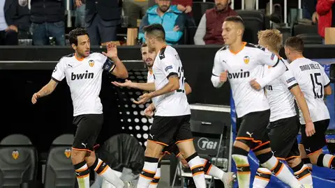 Los jugadores del Valencia celebran un gol Los jugadores del Valencia celebran un gol