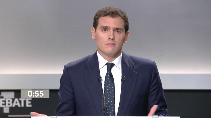 Rivera toma prestado el "sí se puede" de Podemos para su minuto de oro Rivera toma prestado el "sí se puede" de Podemos para su minuto de oro