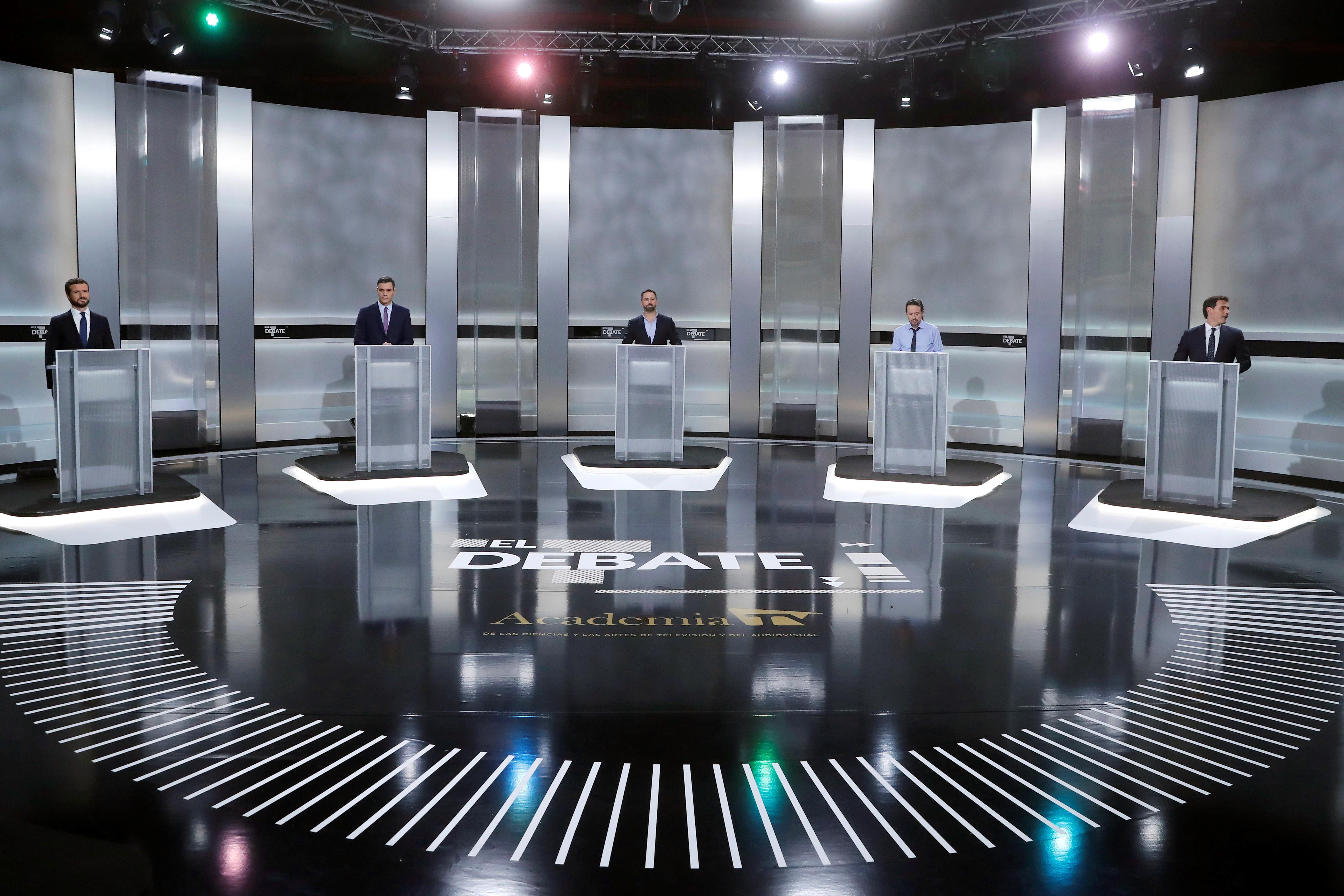 Vuelve a escuchar el debate electoral del 4N entre los cinco candidatos a la presidencia del Gobierno Vuelve a escuchar el debate electoral del 4N entre los cinco candidatos a la presidencia del Gobierno