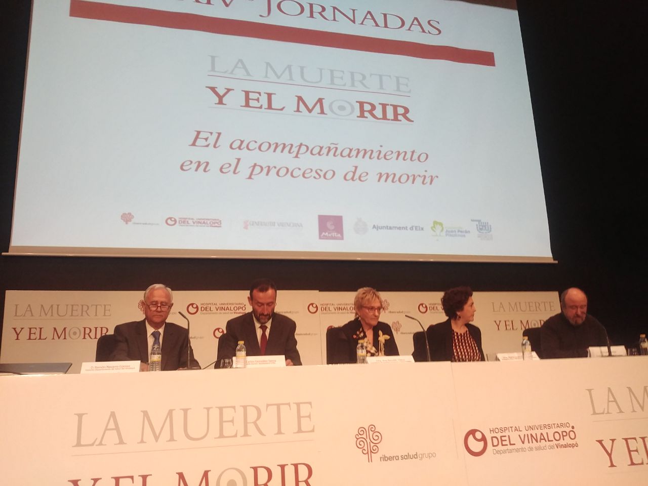 Los expertos reclaman campañas de concienciación para evitar 1000 suicidios al año Los expertos reclaman campañas de concienciación para evitar 1000 suicidios al año