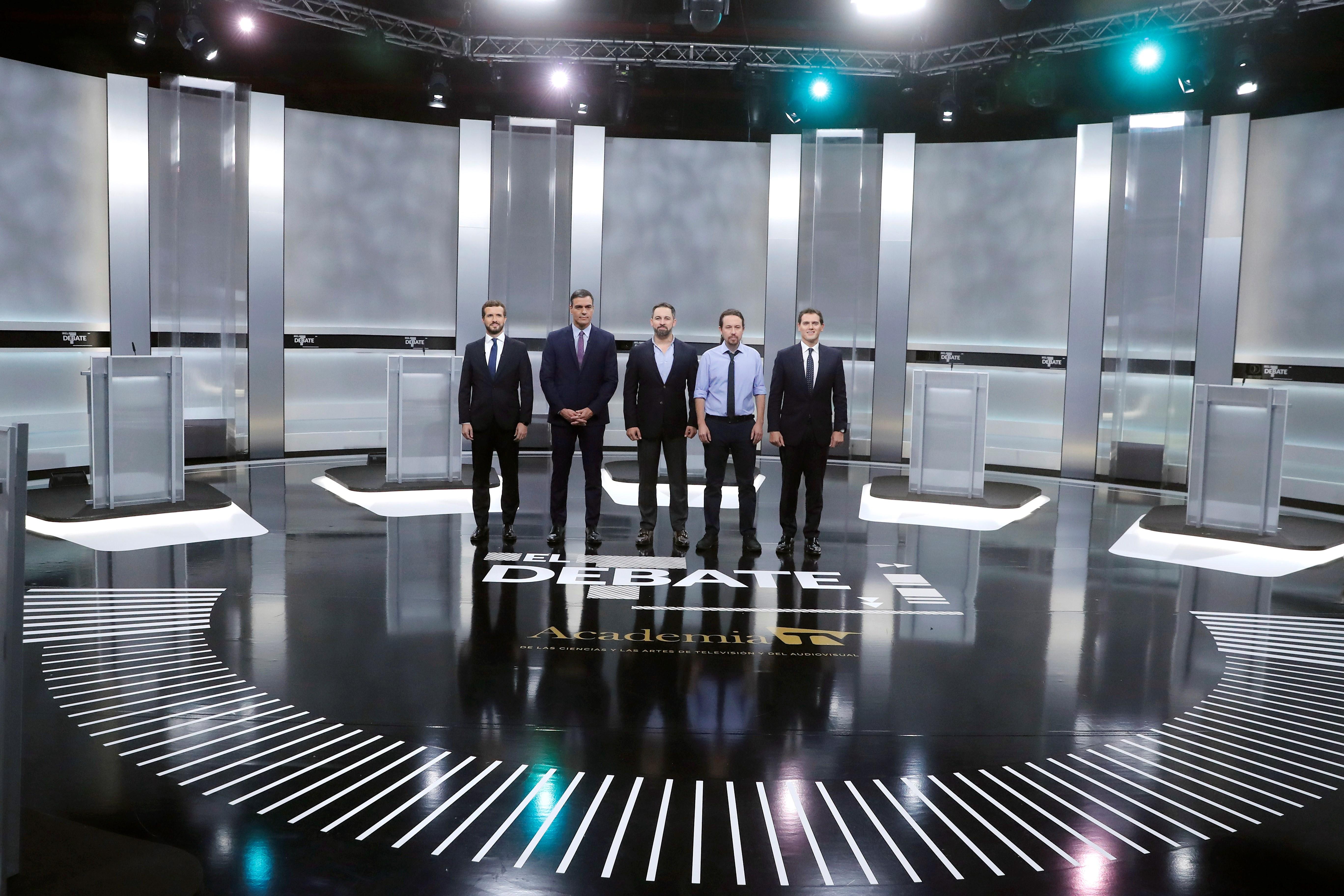 Sin salidas al bloqueo en un debate electoral con el foco puesto en la crisis en Cataluña Sin salidas al bloqueo en un debate electoral con el foco puesto en la crisis en Cataluña
