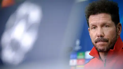 El entrenador, Diego Pablo Simeone. El entrenador, Diego Pablo Simeone.