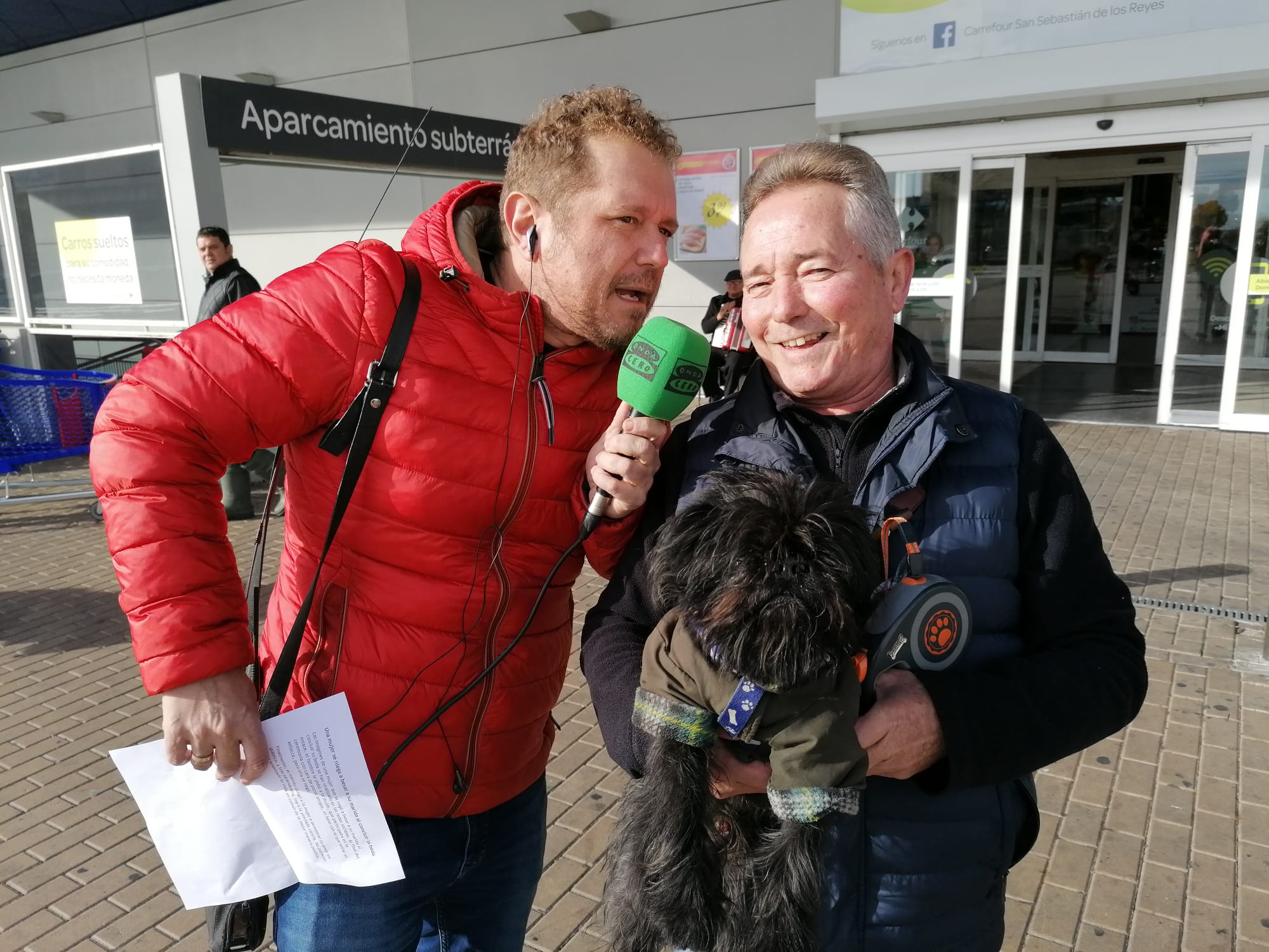 El Monaguillo: ¿Qué aprovechan a hacer los españoles cuando hacen pellas? El Monaguillo: ¿Qué aprovechan a hacer los españoles cuando hacen pellas?