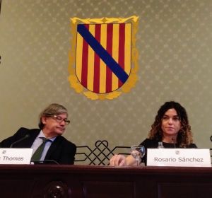 La Consellera de Hacienda, Rosario Sánchez, junto al Presidente del Parlament, Vicenç Thomàs La Consellera de Hacienda, Rosario Sánchez, junto al Presidente del Parlament, Vicenç Thomàs