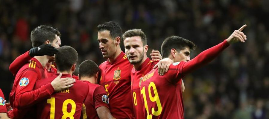 Los jugadores de la selección española celebran un gol Los jugadores de la selección española celebran un gol