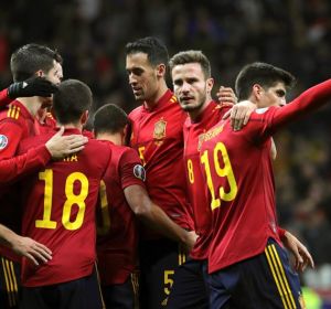 Los jugadores de la selección española celebran un gol Los jugadores de la selección española celebran un gol