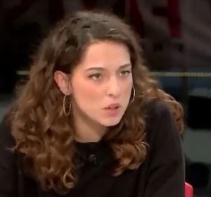 Nuria Martí, miembro de Arran, en TV3 Nuria Martí, miembro de Arran, en TV3