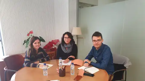 El alcalde de Novelda, el socialista Fran Martínez, a la derecha de la imagen. El alcalde de Novelda, el socialista Fran Martínez, a la derecha de la imagen.