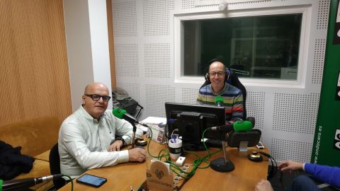 Manuel Baltar nos estudios de Onda Cero Ourense
