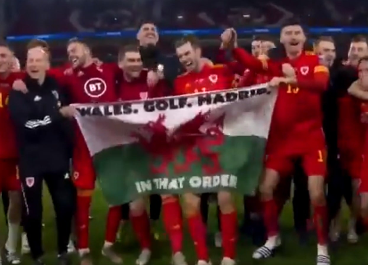 El nuevo mensaje de Gareth Bale en la celebración con Gales que ha indignado al madridismo El nuevo mensaje de Gareth Bale en la celebración con Gales que ha indignado al madridismo