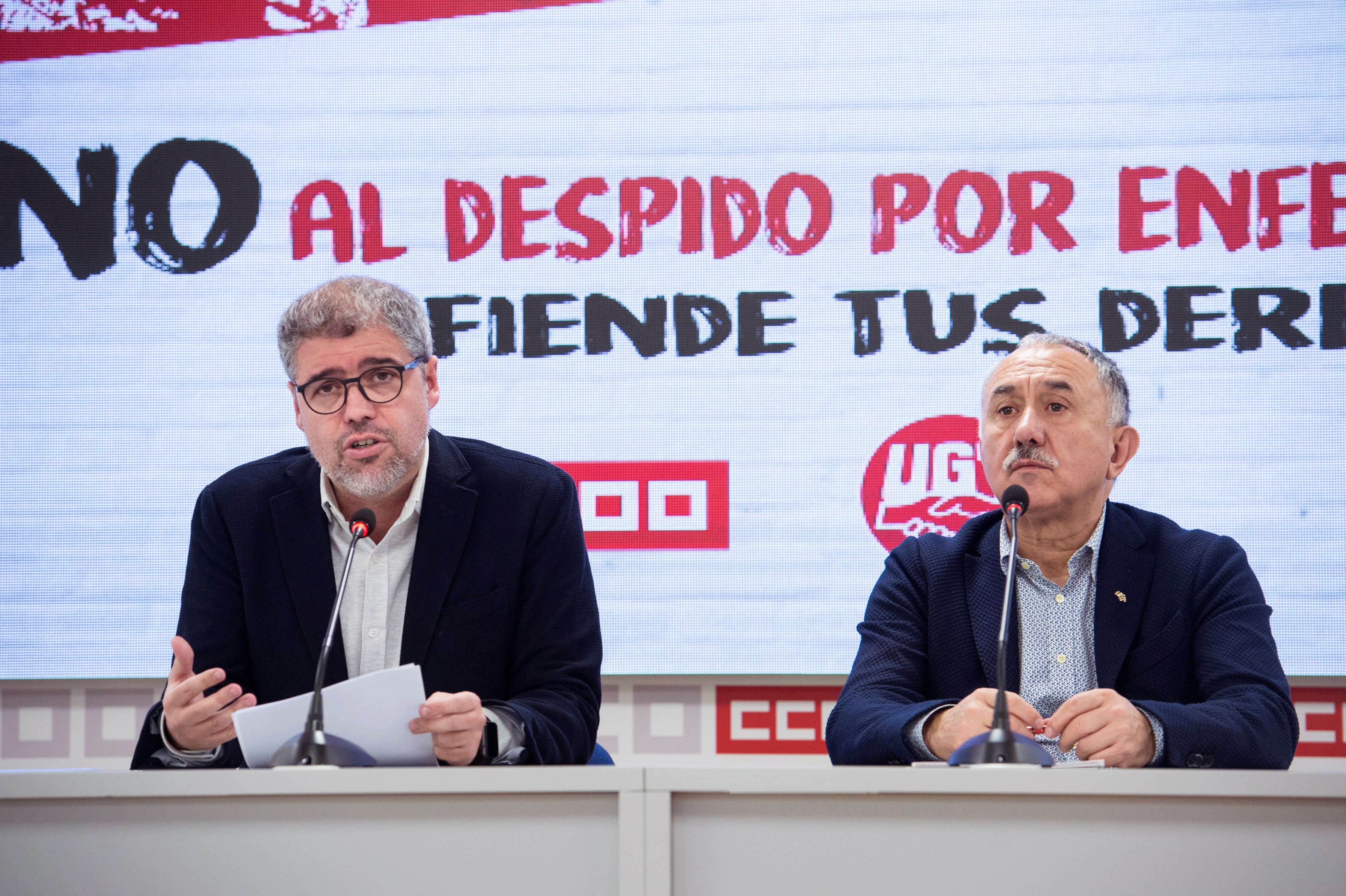 Los sindicatos piden un gobierno de izquierdas y niegan que haya pánico en las empresas Los sindicatos piden un gobierno de izquierdas y niegan que haya pánico en las empresas