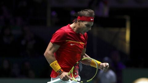Rafa Nadal celebra un punto ante Borna Gojo