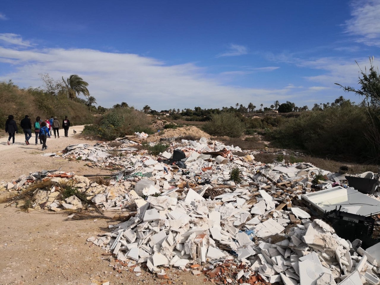 Margalló Ecologistes en Acció reclama un plan municipal de regeneración ambiental para el río Vinalopó en Elche Margalló Ecologistes en Acció reclama un plan municipal de regeneración ambiental para el río Vinalopó en Elche