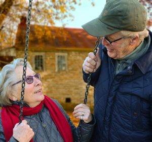 Pareja de ancianos Pareja de ancianos