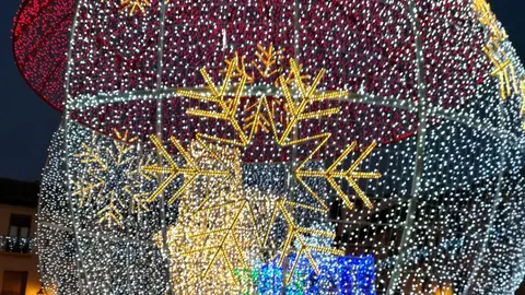 El Ayuntamiento afirma que la iluminación se colocará en plazo Ayuntamiento de Palencia