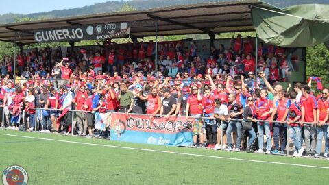 Siareiros da UD Ourense en Atios o d&iacute;a do ascenso a terceira divisi&oacute;n