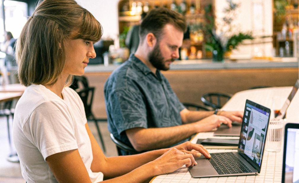 Consejos para prevenir las molestias derivadas del "síndrome del ordenador" Consejos para prevenir las molestias derivadas del "síndrome del ordenador"