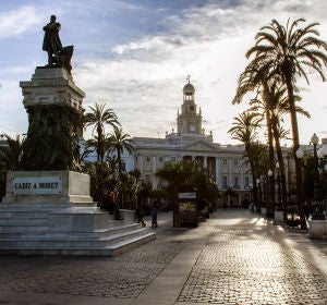 El Ayuntamiento de Cádiz, en una foto de archivo El Ayuntamiento de Cádiz, en una foto de archivo