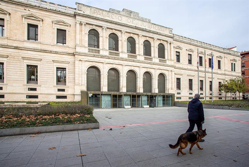 La víctima y los padres declaran en la segunda jornada del juicio de Arandina La víctima y los padres declaran en la segunda jornada del juicio de Arandina