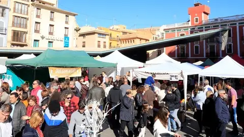 Torna la fira de Santa Caterina amb el recorregut habitual. La cita acull enguany 19 parades d´atres provincies de l´estat espanyol.