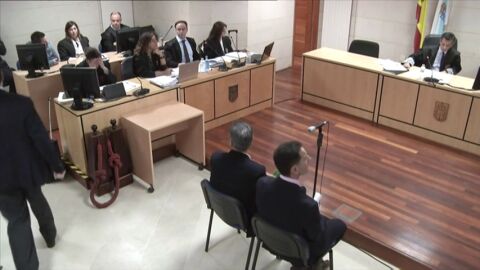 Expulsan al padre de Diana Quer tras gritar en el juicio a &lsquo;El Chicle&rsquo;: "&iexcl;Podr&iacute;a haber sido tu hija!"