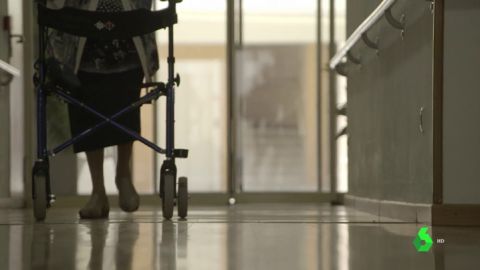 Falta de personal, "indignidad" y carencia de recursos: &iquest;son las residencias un lugar confortable para los ancianos?