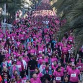 Carrera contra el cáncer de mama 2018 en Elche.