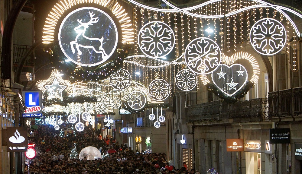HUMOR | Las luces de Navidad inundan nuestras calles HUMOR | Las luces de Navidad inundan nuestras calles