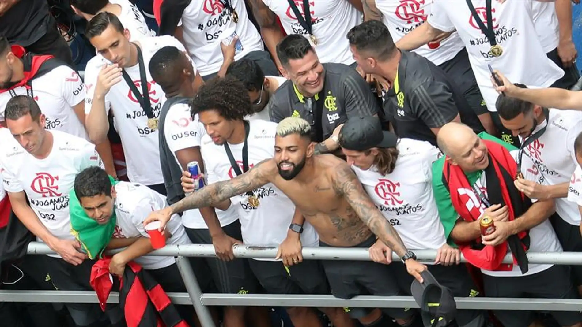 El Flamengo gana su segunda liga en menos de 24 horas. 
