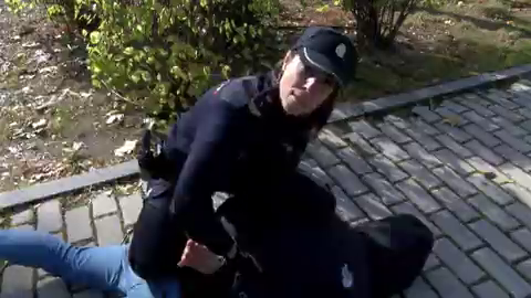 La Policía Nacional lanza un vídeo para luchar contra la violencia de género La Policía Nacional lanza un vídeo para luchar contra la violencia de género