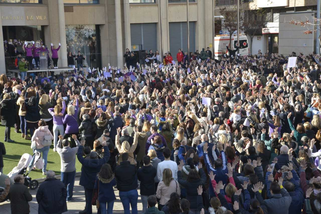 Vila-real se suma hui a la lluita contra la violència masclista Vila-real se suma hui a la lluita contra la violència masclista
