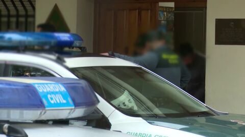 REEMPLAZO: Primeras im&aacute;genes del sospechoso de la desaparici&oacute;n de Marta Calvo tras entregarse a la Guardia Civil 