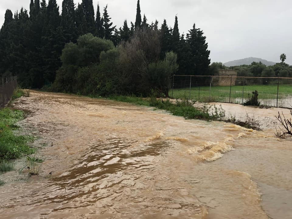 Reabren todas las carreteras de Mallorca afectadas por las lluvias Reabren todas las carreteras de Mallorca afectadas por las lluvias