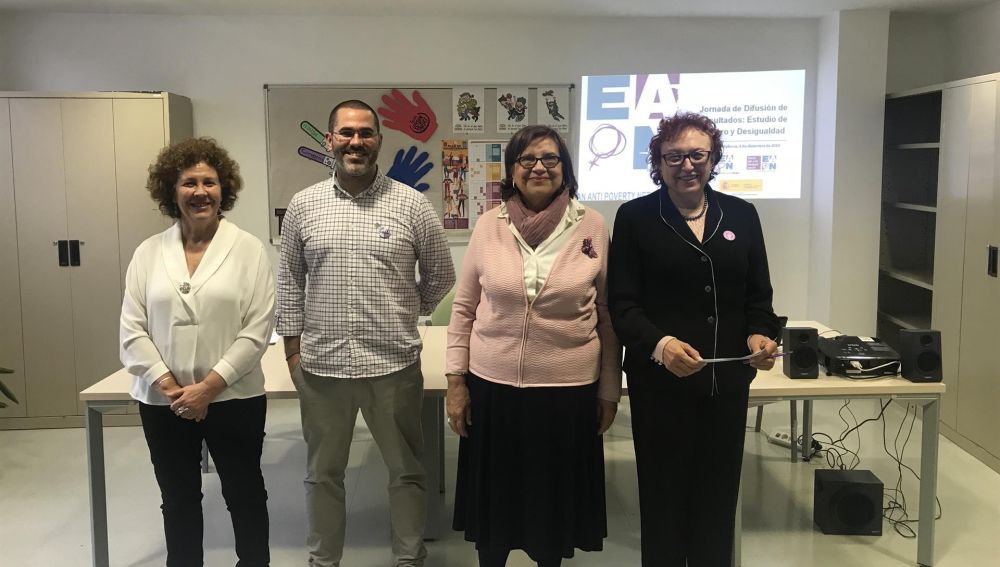 La vicepresidenta de EAPN-Es, Sali Guntín, ha aparticipado en jornada 'Difusión de Resultados: Estudio de Género y Desigualdad' en Palma