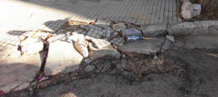 Uno de los desperfectos en pavimientos en Playa de Palma que denuncian los hoteleros. Uno de los desperfectos en pavimientos en Playa de Palma que denuncian los hoteleros.