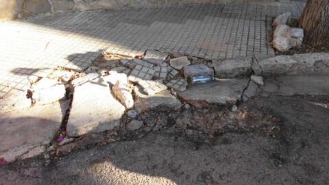 Uno de los desperfectos en pavimientos en Playa de Palma que denuncian los hoteleros. 
