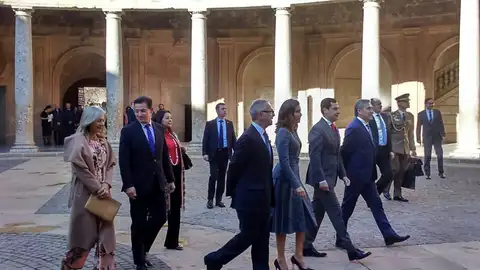 La Reina Letizia inaugura una muestra en el Palacio de Carlos V La Reina Letizia inaugura una muestra en el Palacio de Carlos V