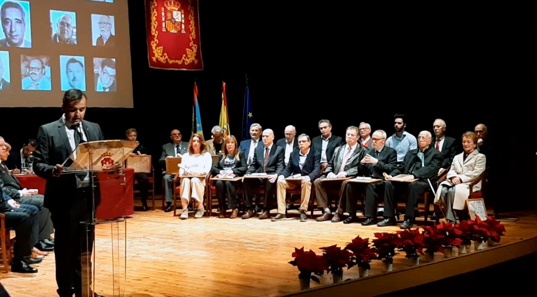 Aspe homenajea a los integrantes de la primera Corporación democrática de la localidad Aspe homenajea a los integrantes de la primera Corporación democrática de la localidad