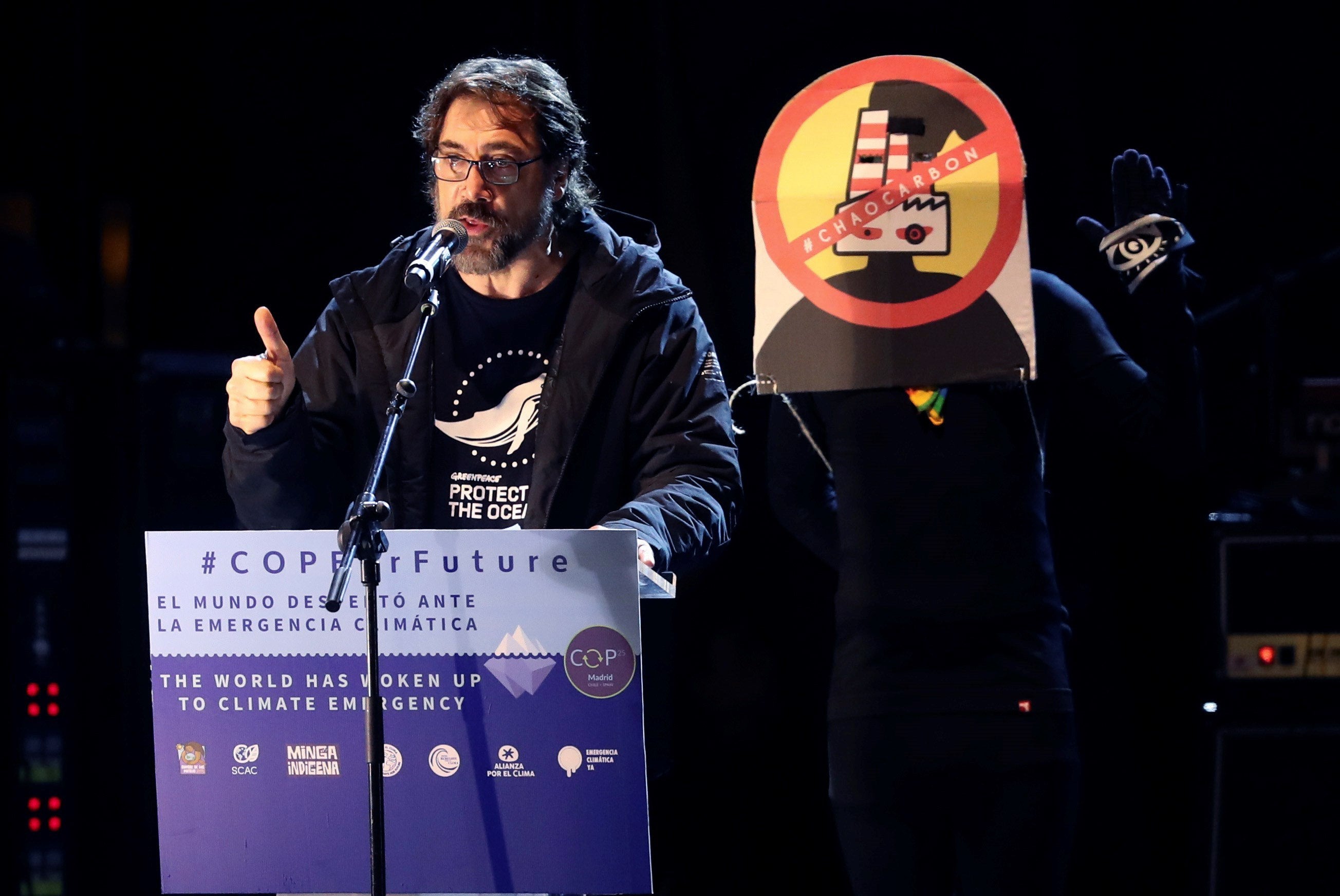 Bardem pide perdón por llamar "estúpido" a Almeida: "El insulto ilegitimiza cualquier discurso" Bardem pide perdón por llamar "estúpido" a Almeida: "El insulto ilegitimiza cualquier discurso"