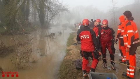 Los Bombers de la Generalitat en las tareas de rescate