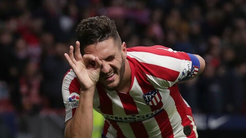 Koke celebra un gol