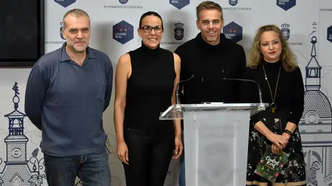 Sánchez, Masías, Gallego y Chacón han presentado la programación navideña de Ciudad Real Sánchez, Masías, Gallego y Chacón han presentado la programación navideña de Ciudad Real