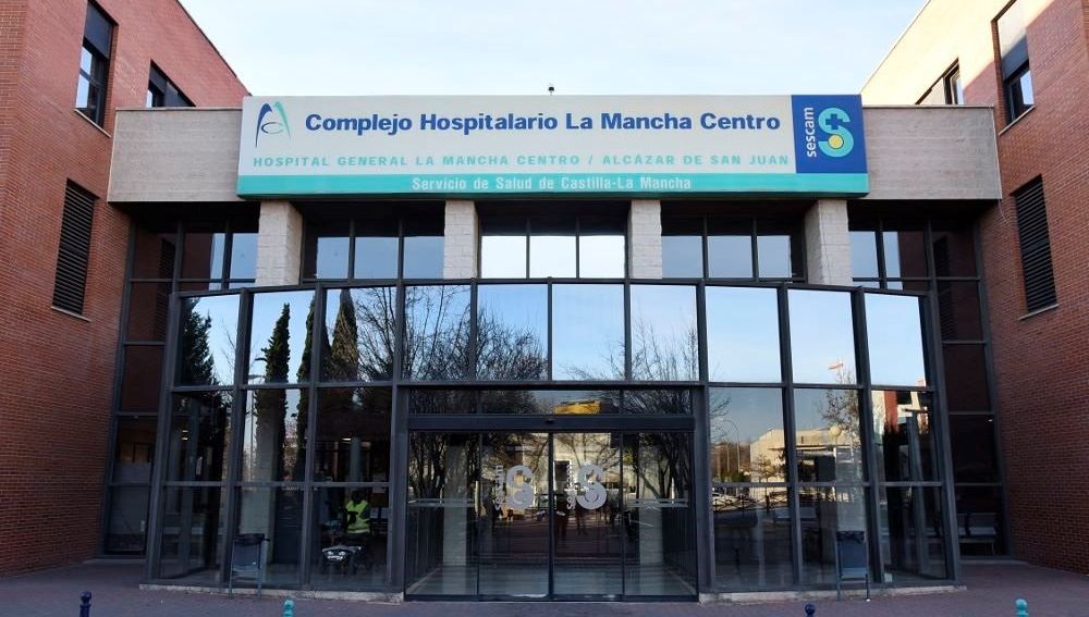 El trabajador fue trasladado al Hospital La Mancha Centro de Alcázar de San Juan