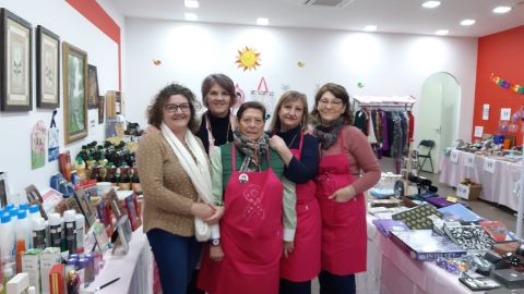 El mercadillo de Amuma ha abierto hoy sus puertas en Ciudad Real