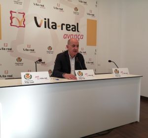 El regidor de Serveis Publics, Paco Valverde ha presentat el pla de millora de l´accesibilitat urbana. El regidor de Serveis Publics, Paco Valverde ha presentat el pla de millora de l´accesibilitat urbana.