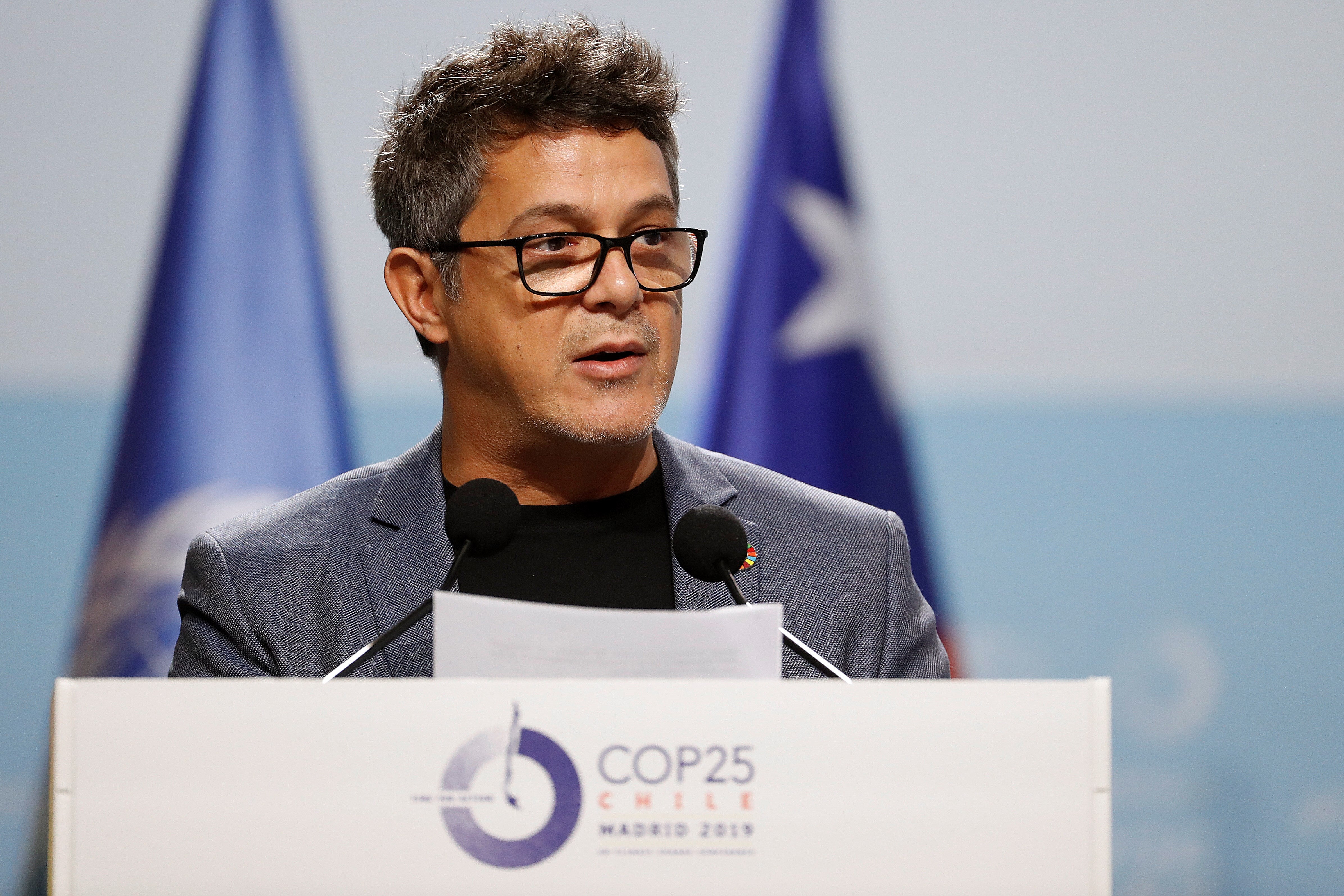 Alejandro Sanz, en la Cumbre del Clima: "Estamos al límite del punto de no retorno y quiero creer que llegaremos a tiempo" Alejandro Sanz, en la Cumbre del Clima: "Estamos al límite del punto de no retorno y quiero creer que llegaremos a tiempo"