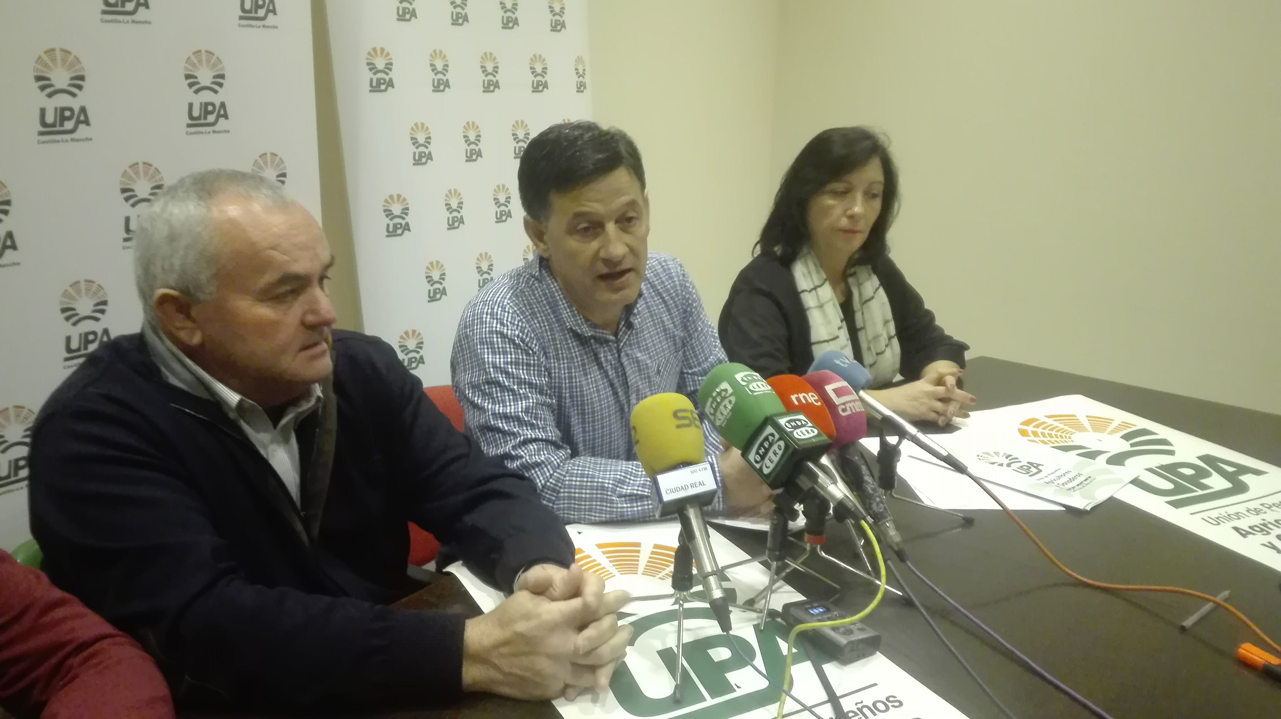 UPA también protestará el jueves en Ciudad Real contra los recortes de agua en el Alto Guadiana UPA también protestará el jueves en Ciudad Real contra los recortes de agua en el Alto Guadiana