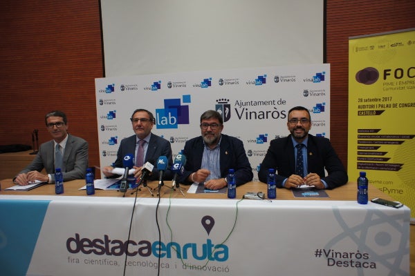 El Ayuntamiento de Vinaròs y la Universitat Jaume I celebrarán la primera edición de la feria «Destaca en ruta» El Ayuntamiento de Vinaròs y la Universitat Jaume I celebrarán la primera edición de la feria «Destaca en ruta»